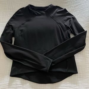 Lululemon black long sleeve top
